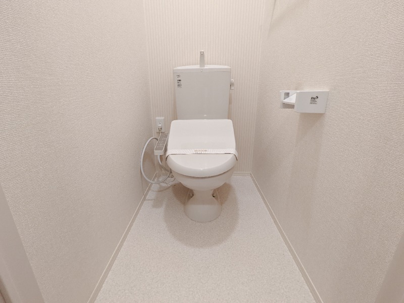 トイレ　図面と現状に相違がある場合には現状を優先