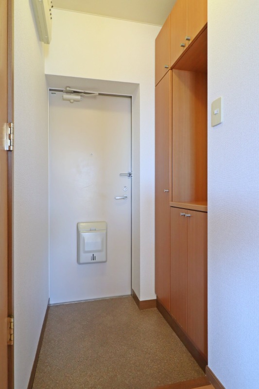 玄関　図面と現状に相違がある場合には現状を優先