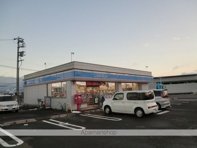 コンビニ　ローソン【下司店】（コンビニ）まで700m