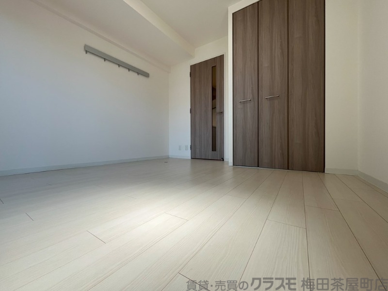アーバネックス梅田西の居間写真