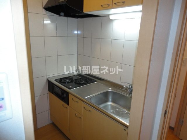 ＪＲ宇都宮線 雀宮駅 徒歩45分 2階建 築21年のキッチン写真