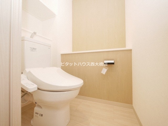 地下鉄長堀鶴見緑地線 西長堀駅 徒歩4分 13階建 築5年のトイレ写真