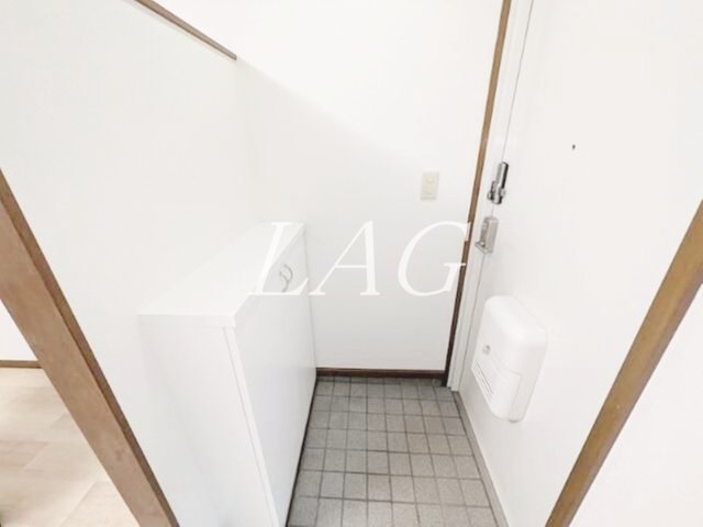 玄関　玄関です。