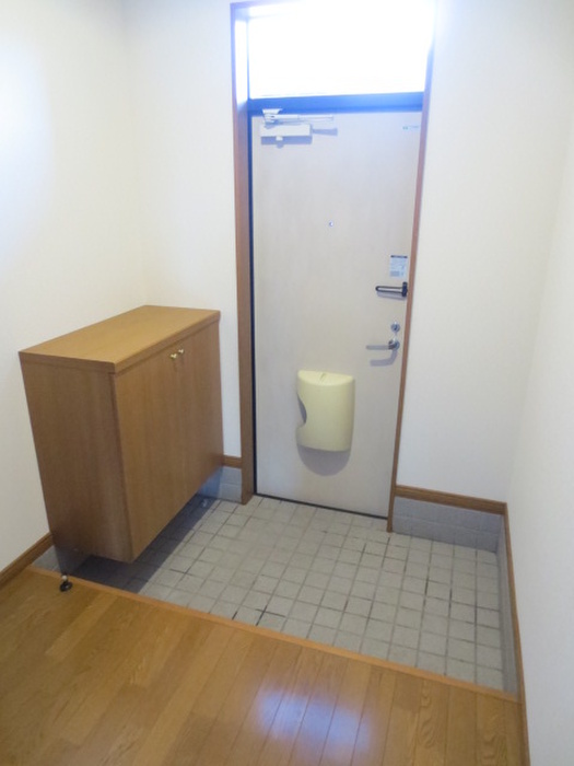 テラスハウスの玄関写真