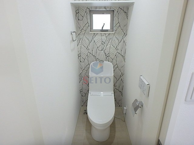 クリエオーレ庄内栄町IIのトイレ写真
