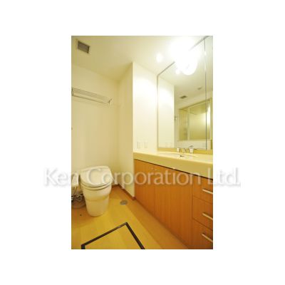 城山トラストコートのトイレ写真