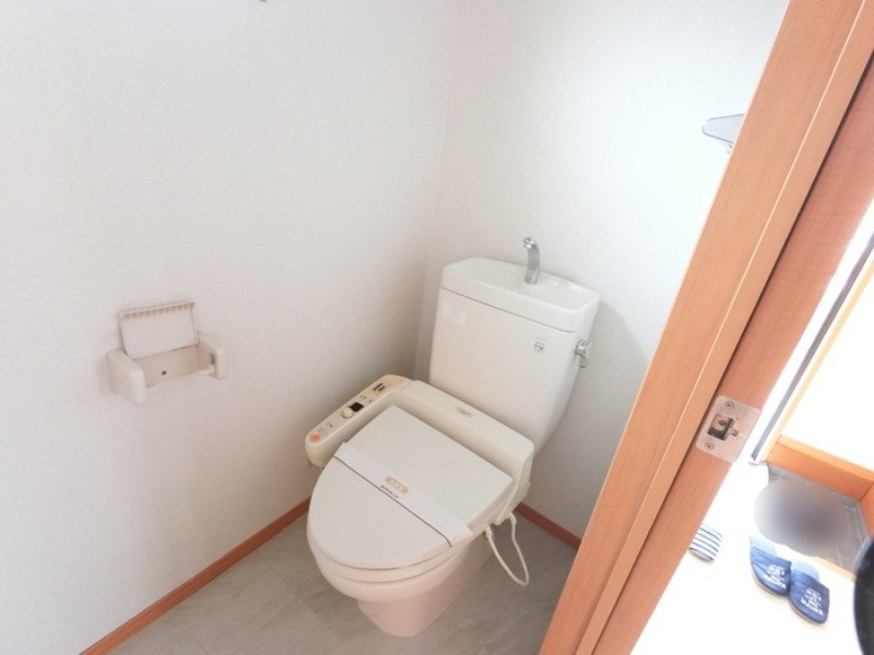 トイレ　図面と現状に相違がある場合には現状を優先