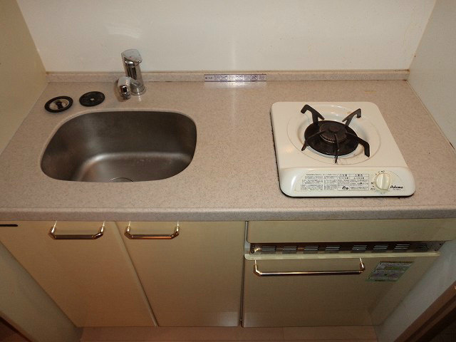 キッチン　※別部屋のお写真になります
