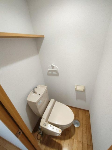 ルネス・ヨコタのトイレ写真