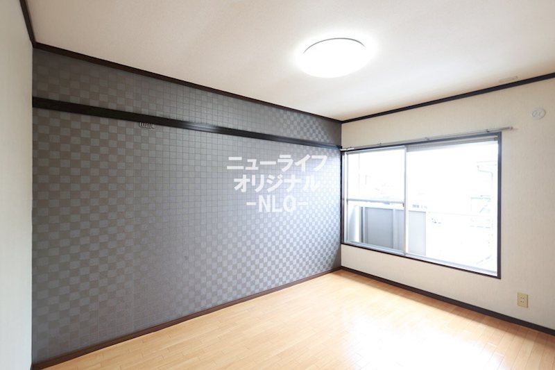 その他部屋・スペース　アクセントクロスが特徴のお部屋です☆