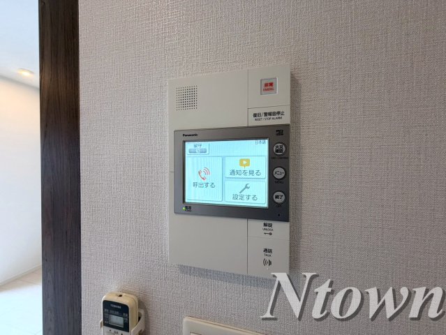 セキュリティ　モニタ付きインターホンです。