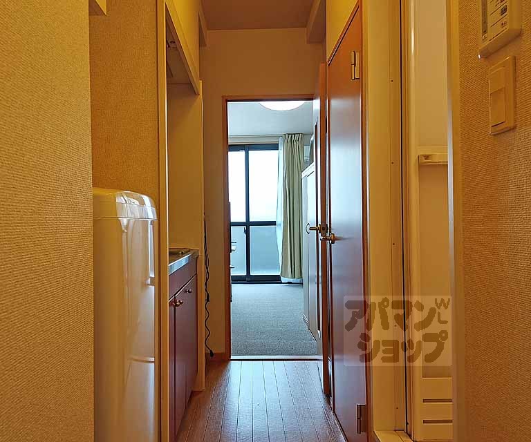 レオパレスグリーングラスIの居間写真