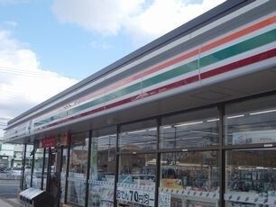 コンビニ　セブンイレブン（コンビニ）まで1000m