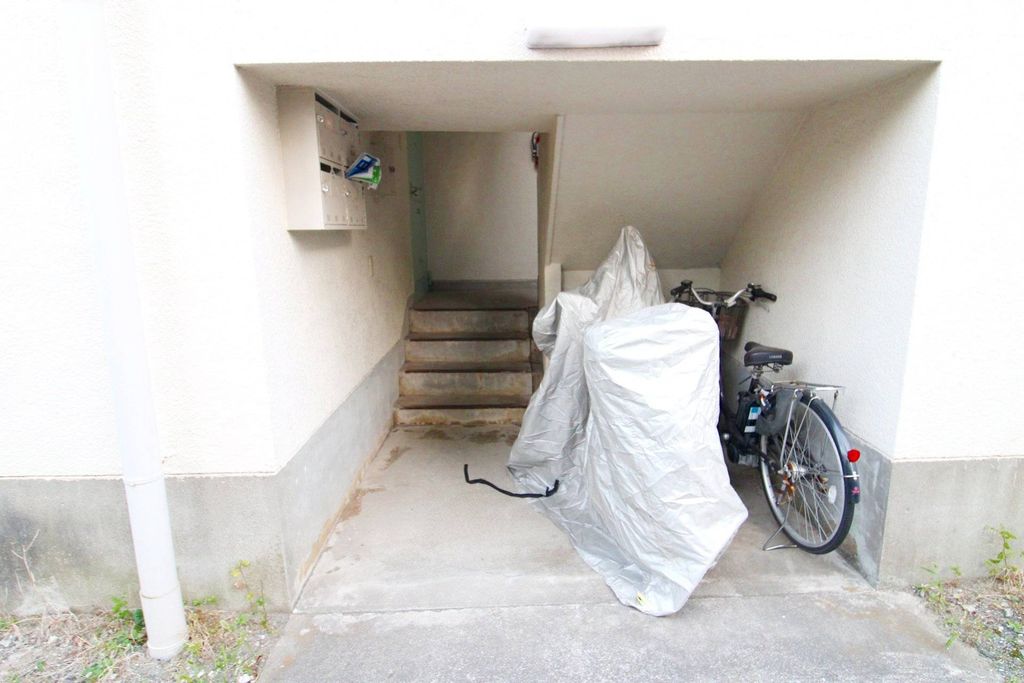 ロビー　★閑静な住宅街に立地★