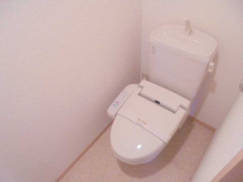 トイレ　図面と現状に相違がある場合には現状を優先