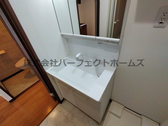 洗面設備　シャンプードレッサー