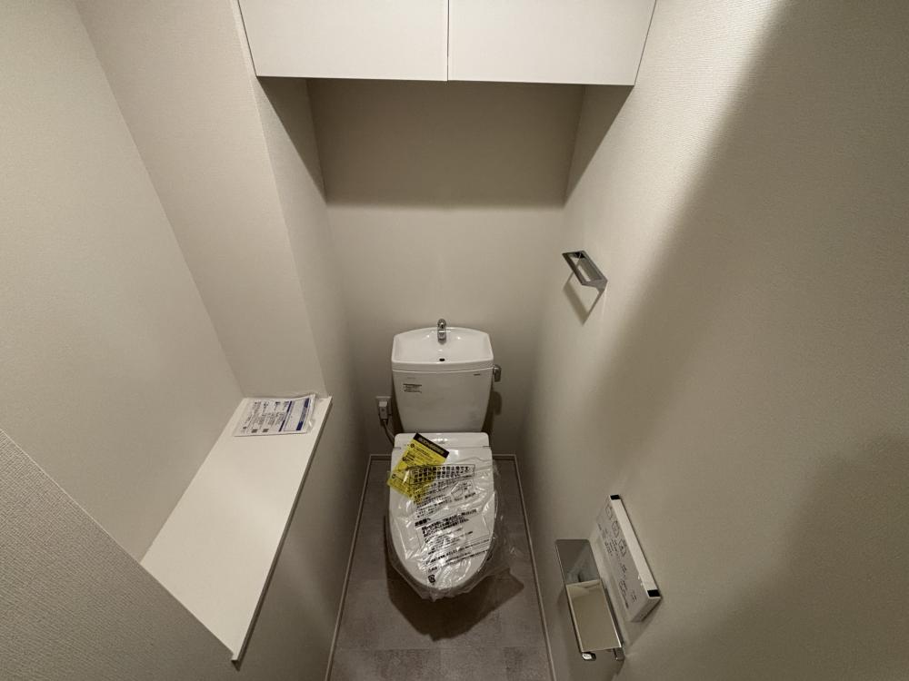 阪急神戸線 塚口駅 徒歩6分 3階建 新築のトイレ写真