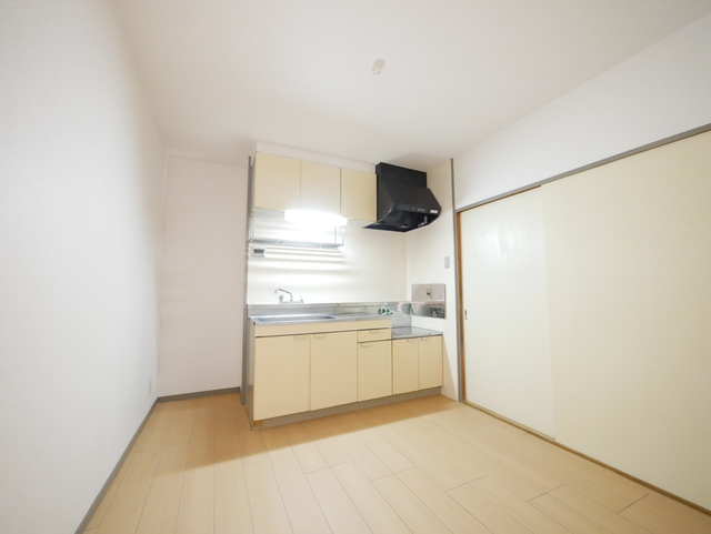 居室・リビング　★フローリングのきれいなお部屋です★
