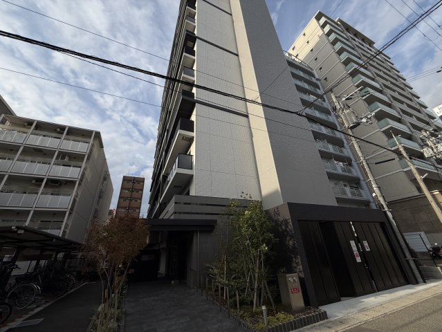 建物外観　同物件別部屋写真