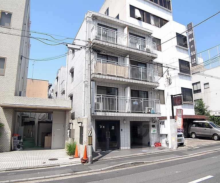 プティ・パレの外観写真
