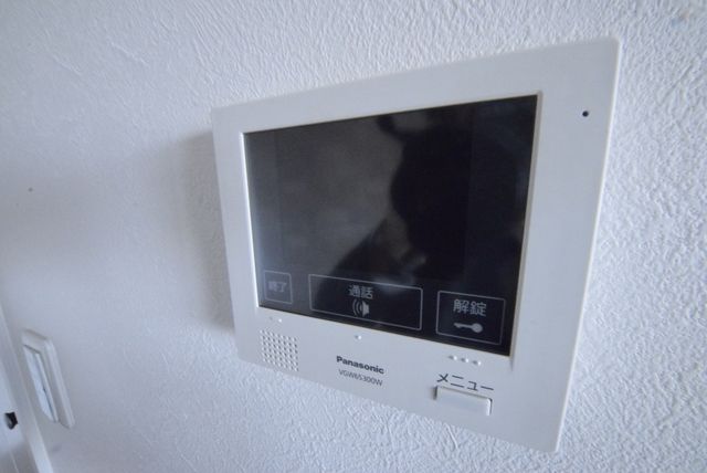 セキュリティ　モニター付きインターホン