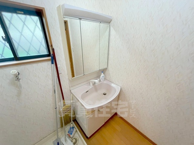 福万寺町南2丁目戸建の内装写真
