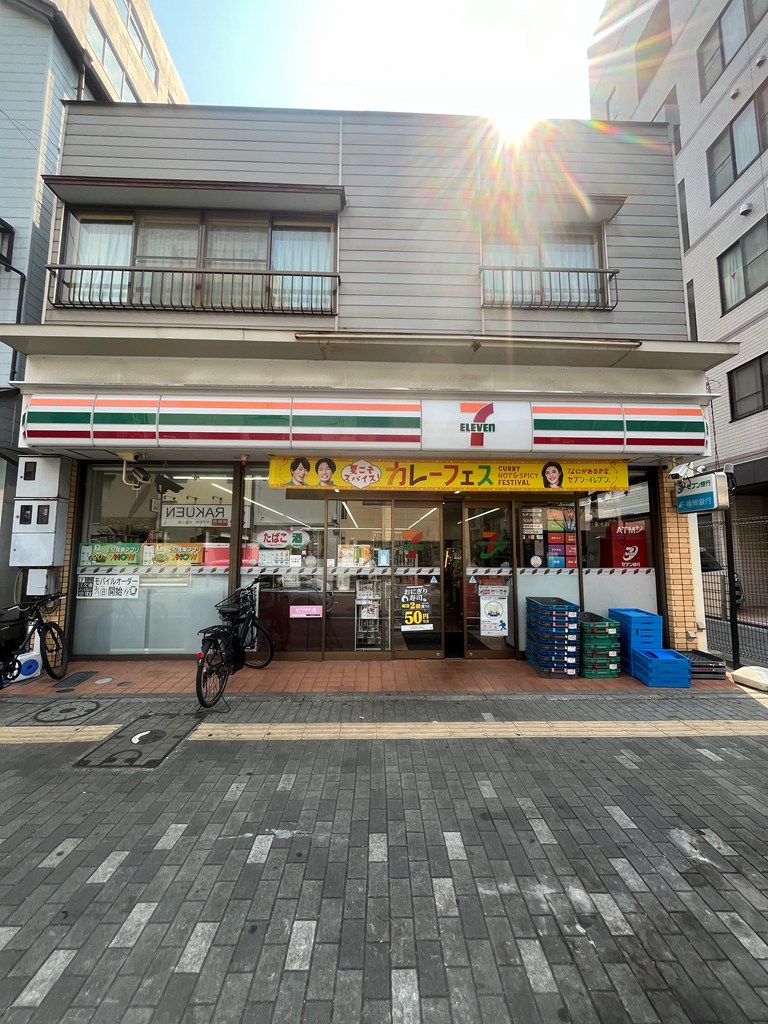 コンビニ　セブンイレブン博多奈良屋店（コンビニ）まで218m