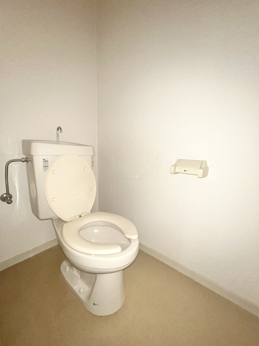 ファミ-ル甲斐のトイレ写真