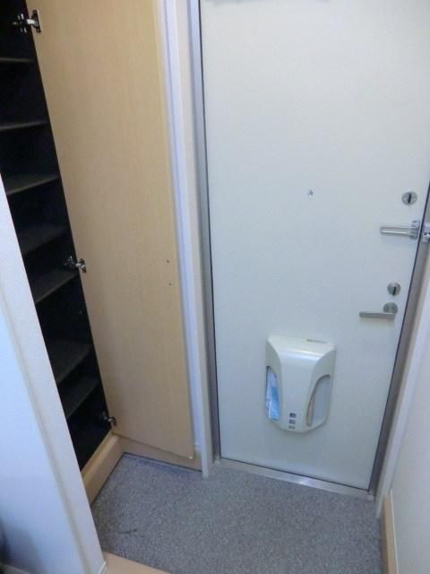 玄関　シューズＢＯＸ完備