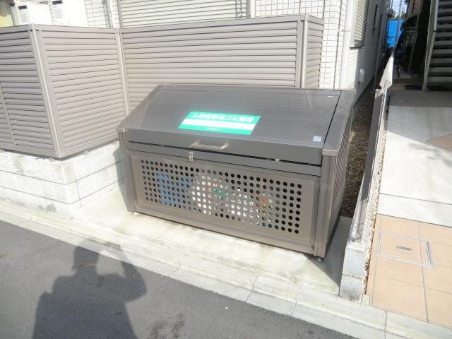 その他　敷地内ゴミ置き場