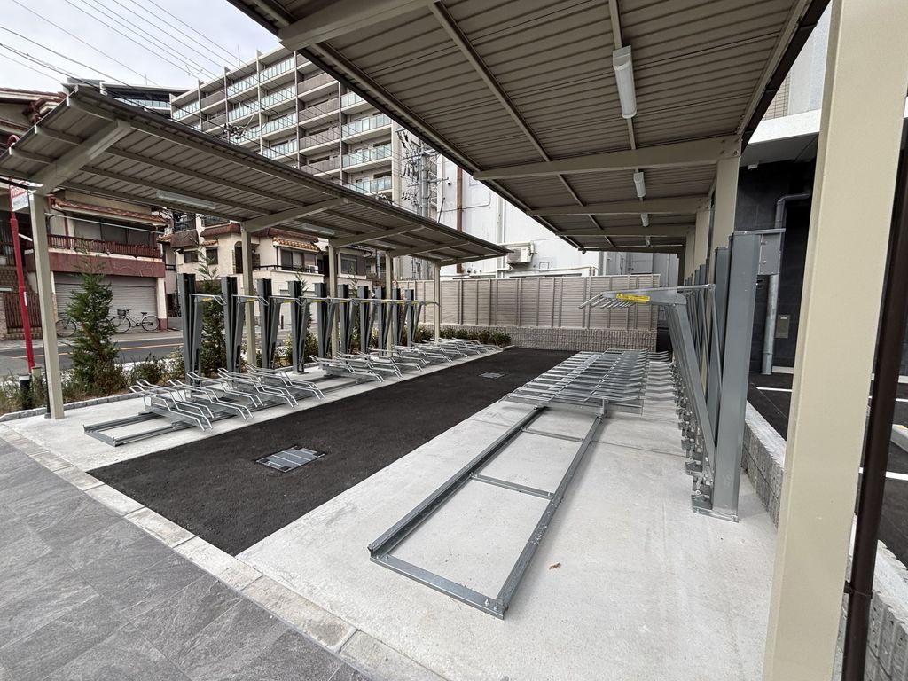 駐車場　駐車場