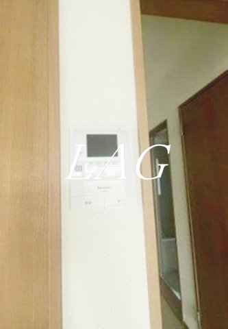 セキュリティ　モニター付きインターホンです。
