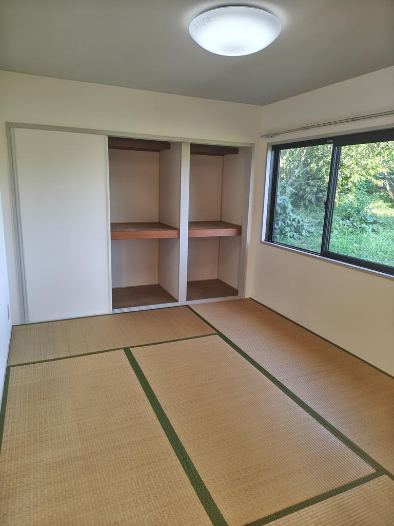 居室・リビング　畳は入居前に交換します！