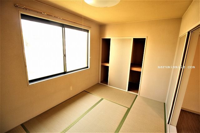 ファーストポートの内装写真