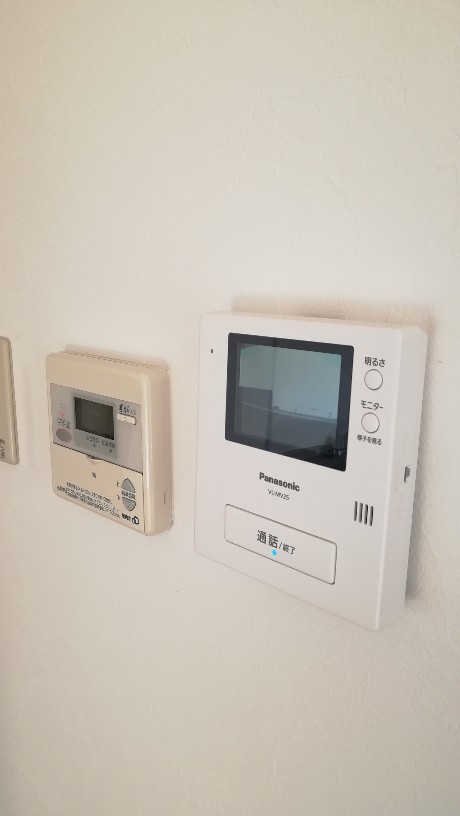 セキュリティ　突然の来客もテレビモニターでしっかり確認
