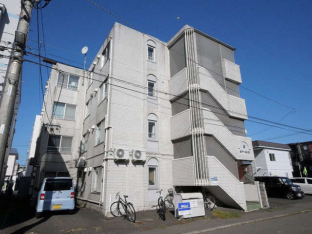 北海道札幌市東区北二十一条東１７（マンション）の賃貸物件の外観