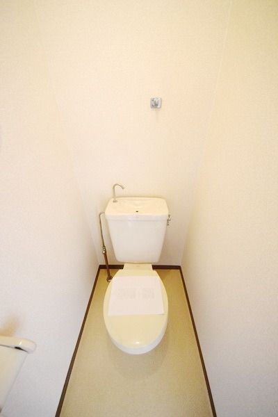 トイレ　★お部屋探しはタウンハウジング高幡不動店まで★