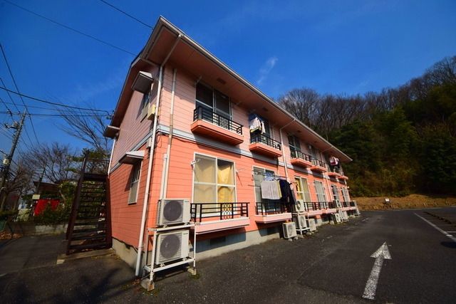 建物外観　★お部屋探しはタウンハウジング高幡不動店まで★