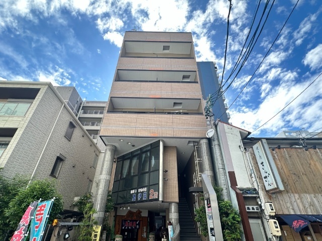 【エスポワール神澤の建物外観】