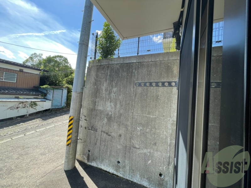 バルコニー　バルコニーはありませんが洗濯物は干せそうですよ