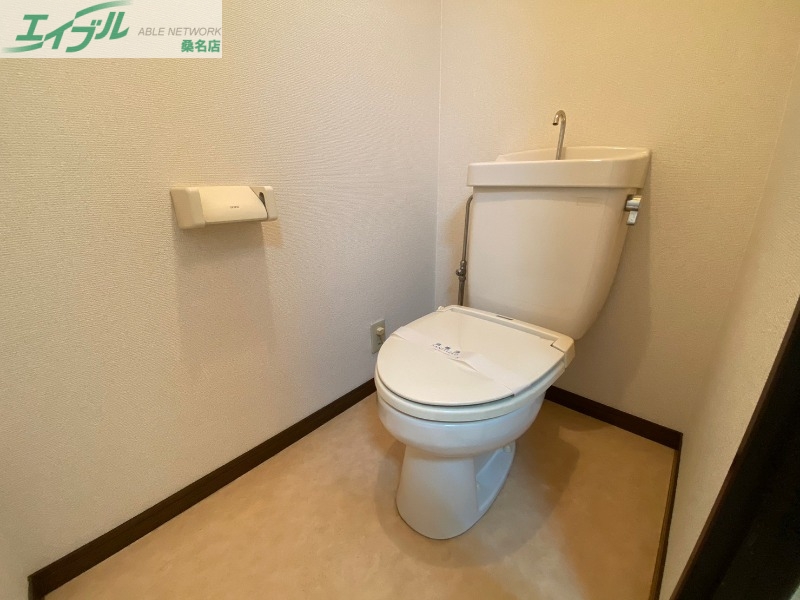 トイレ　同タイプの部屋写真です。