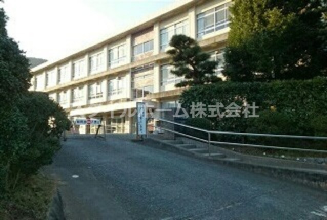 【レストＢＭIIの小学校】