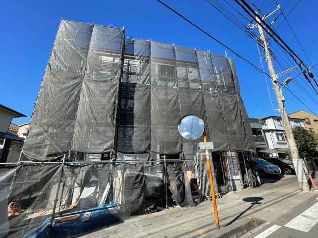 【リグナム大宮上小町の建物外観】