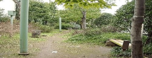 【世田谷区桜上水のマンションの公園】