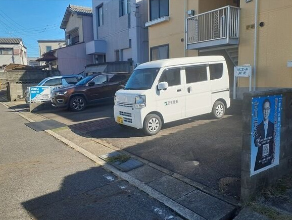 【リビエール川北の駐車場】