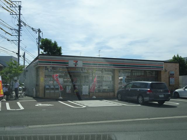 中学校　静岡市立安東中学校（中学校）まで511m