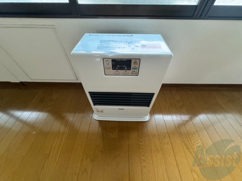 その他設備　灯油暖房です。札幌の寒い冬もこれで大丈夫！