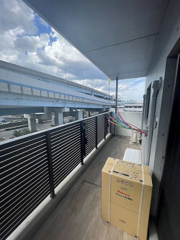 バルコニー　※別室参考画像