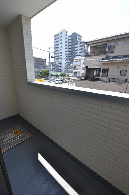 バルコニー　同メーカー参考写真