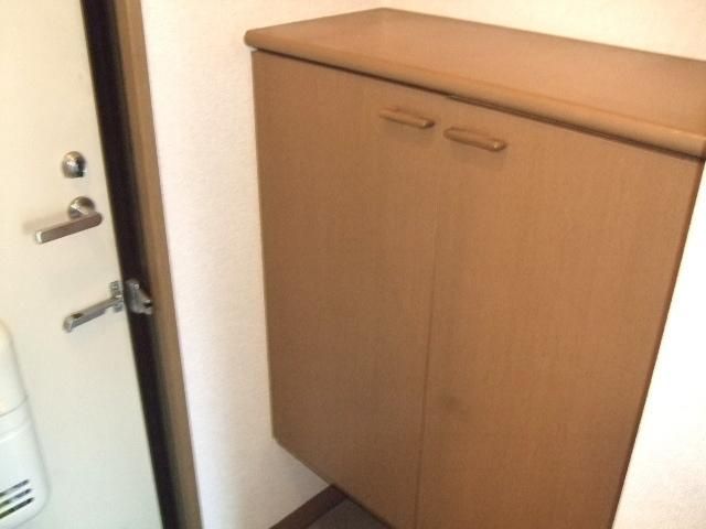 玄関　★お部屋探しは株式会社タウンハウジング東京まで★